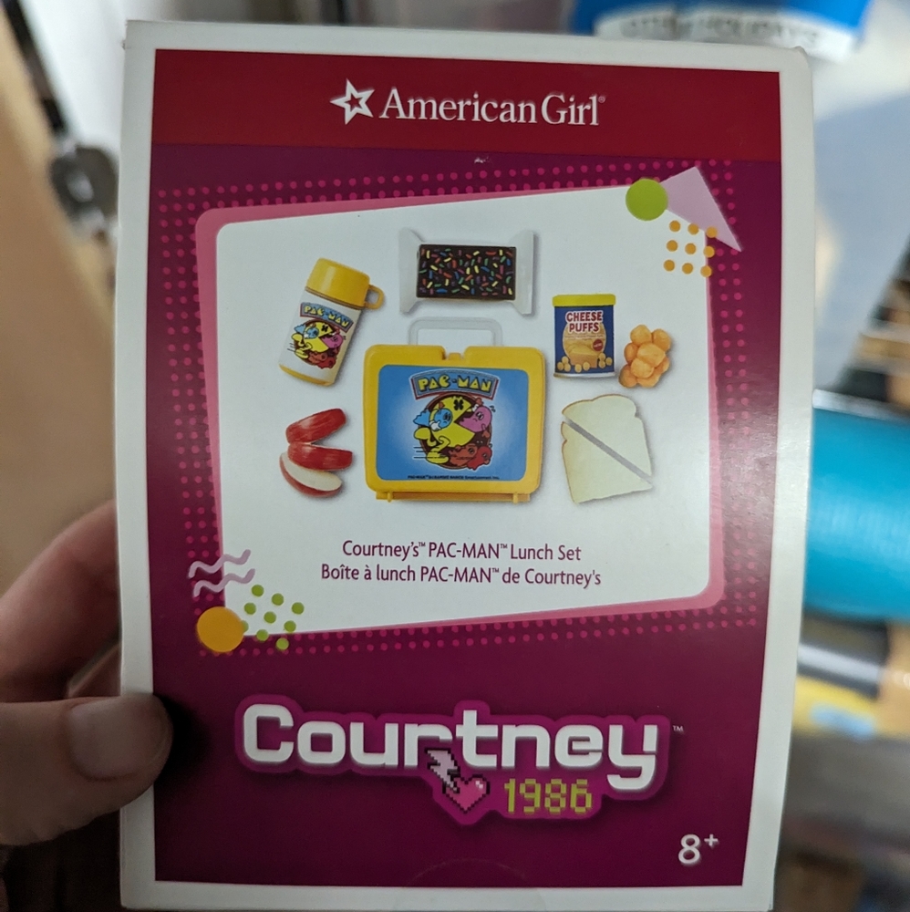 Courtney's PAC man lunch NIB